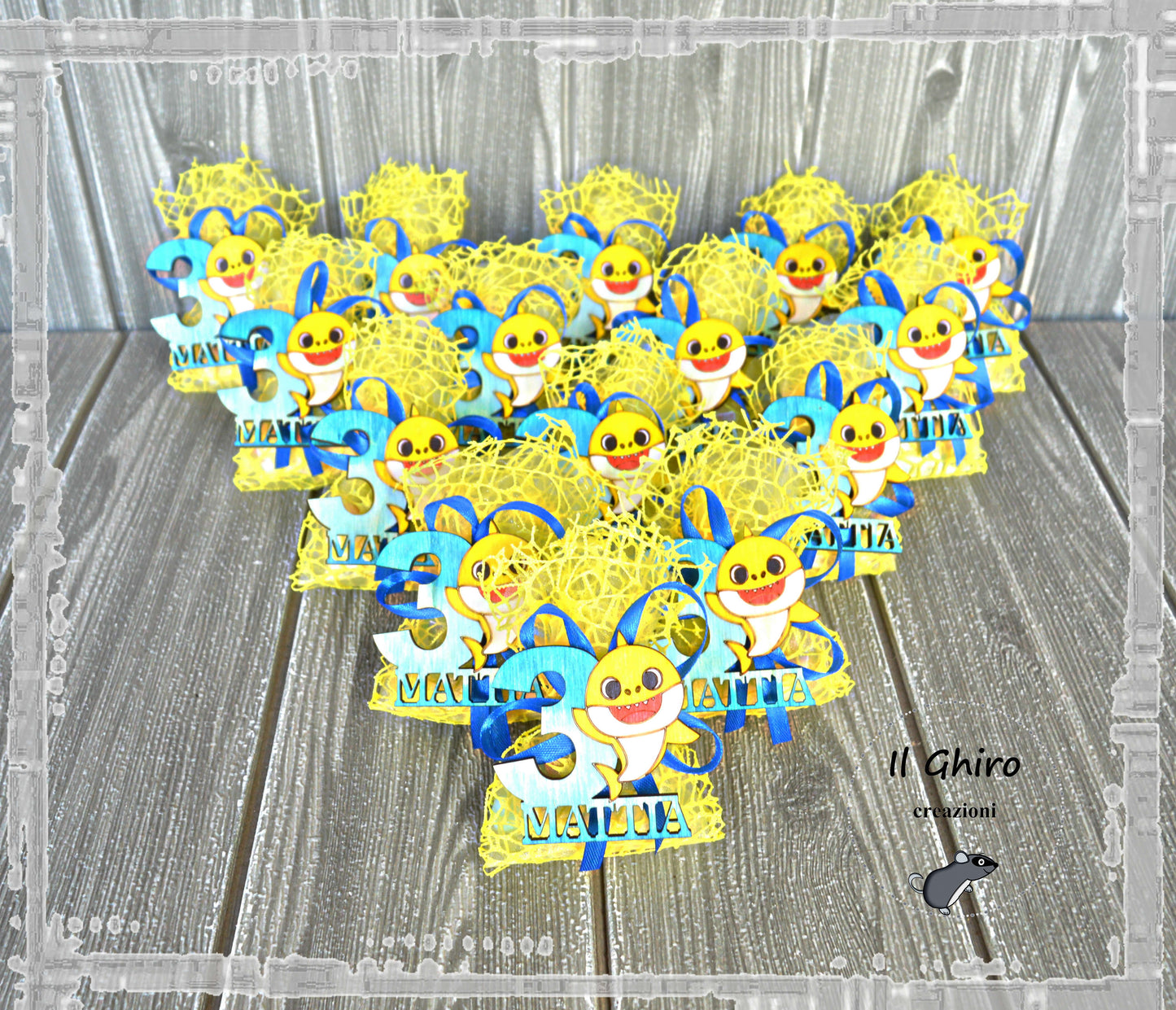 Sacchettino con Calamita e Numero Dipinta Baby Shark