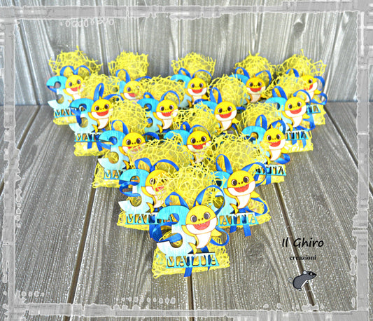 Sacchettino con Calamita e Numero Dipinta Baby Shark