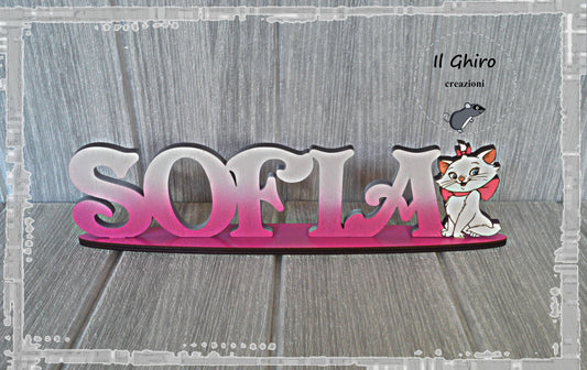 Nome in Legno Dipinto con Minou