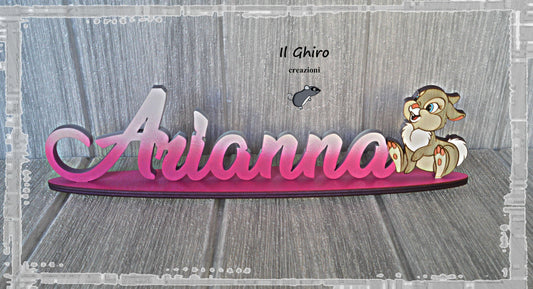 Nome in Legno Dipinto con Tamburina